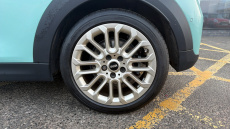 MINI Cooper 2.0 S Exclusive 3dr Auto Petrol Hatchback